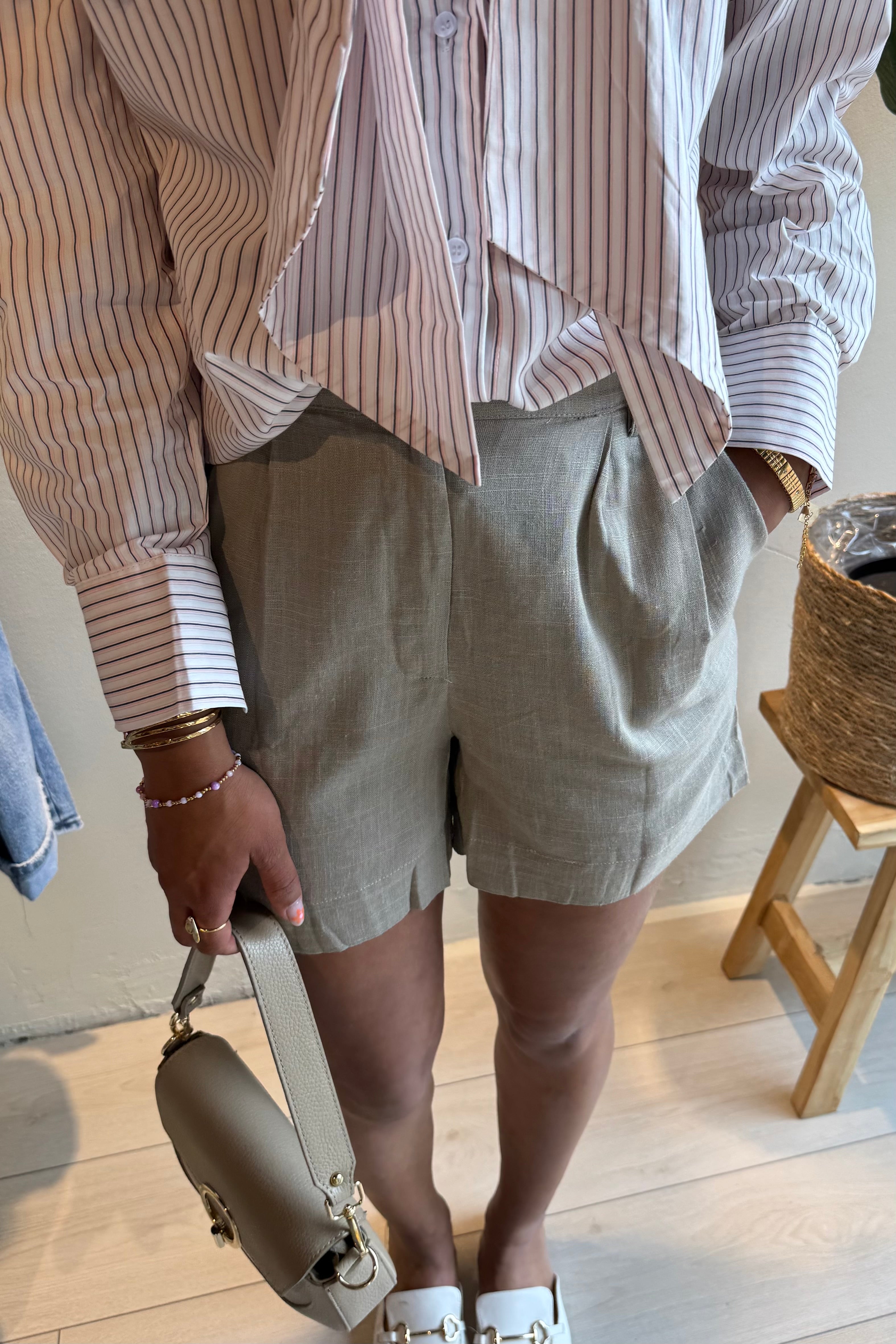 Maud short