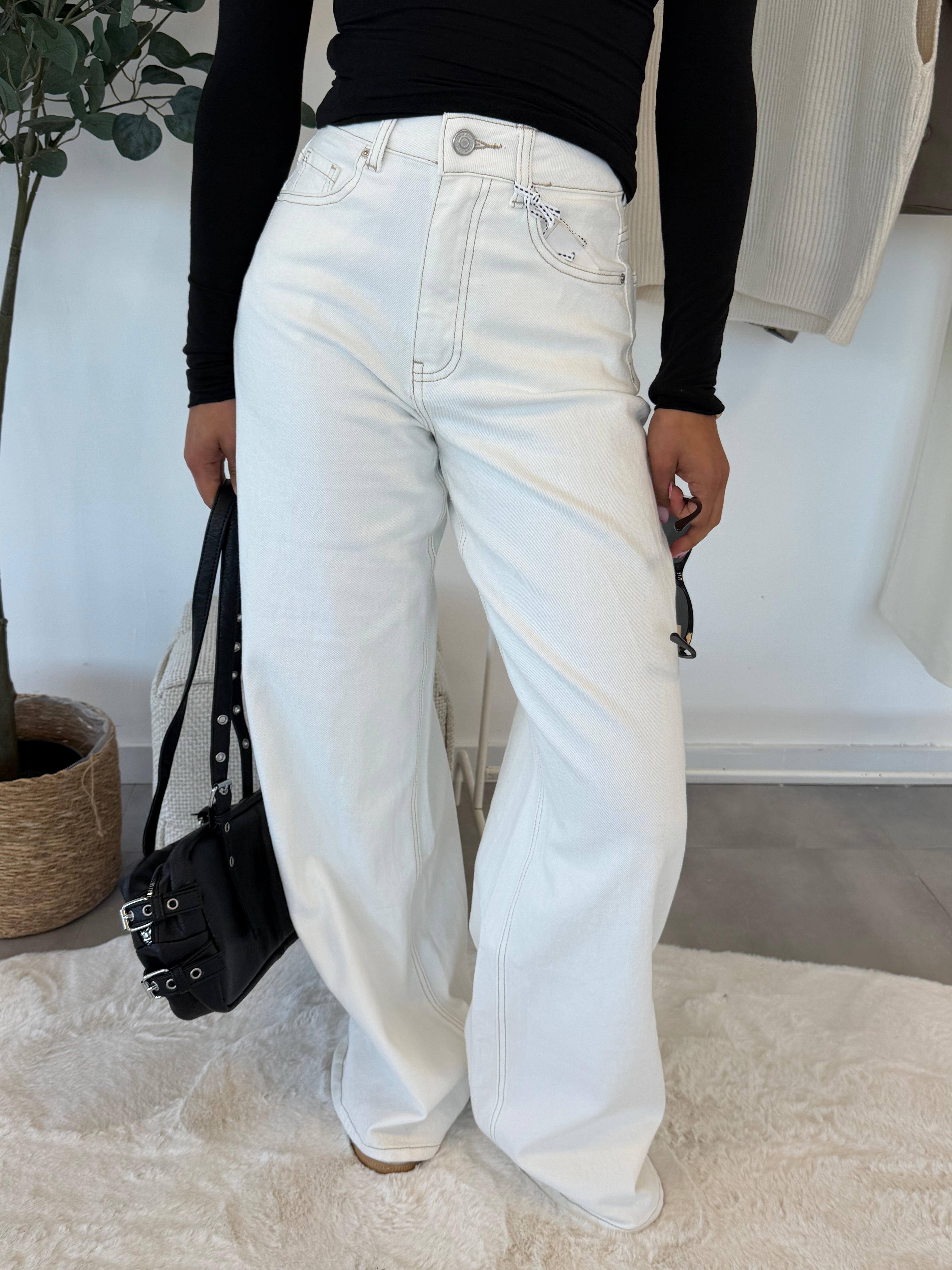 Lyra jeans – witte damesjeans, vooraanzicht