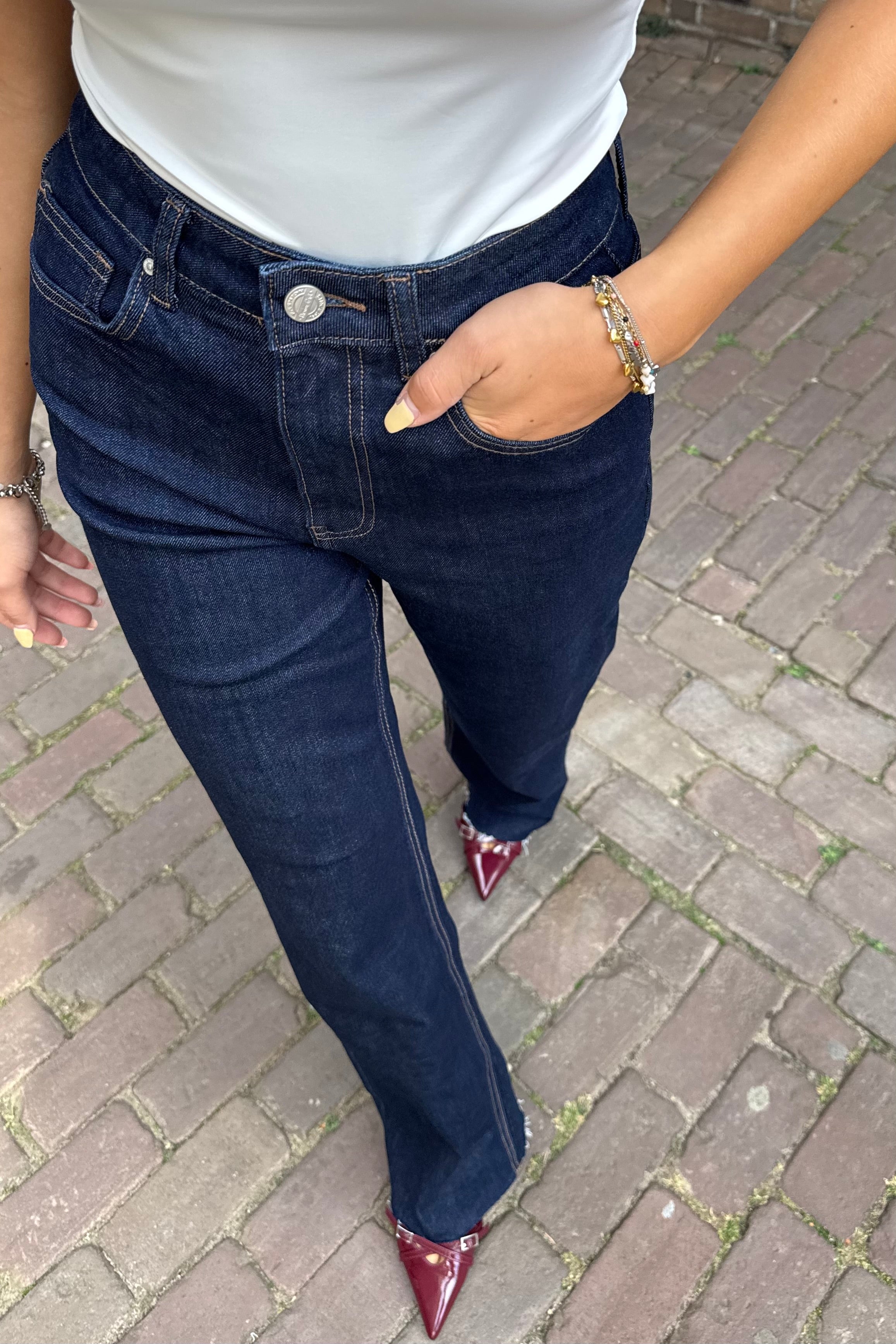Ella jeans