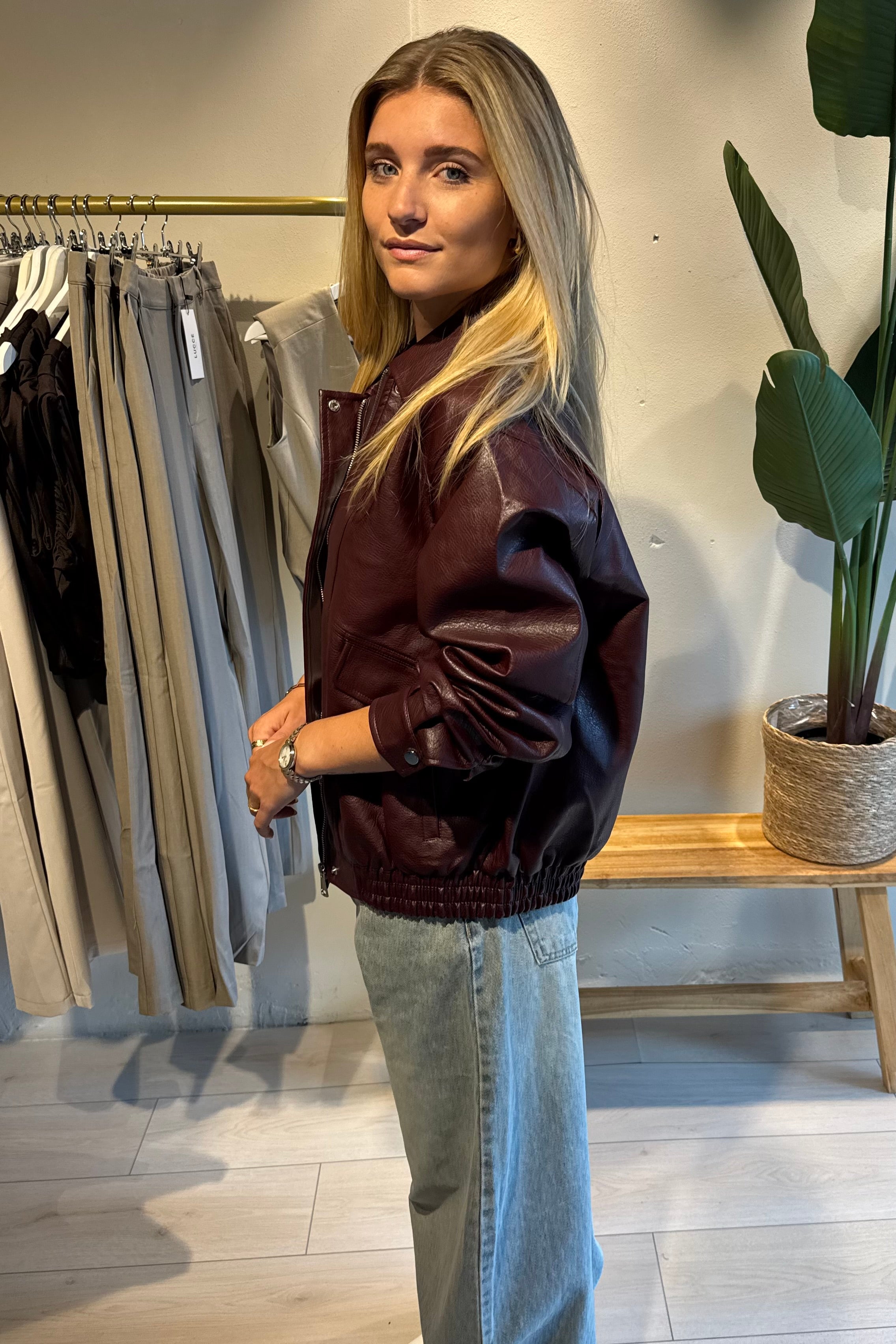 Moan jacket
