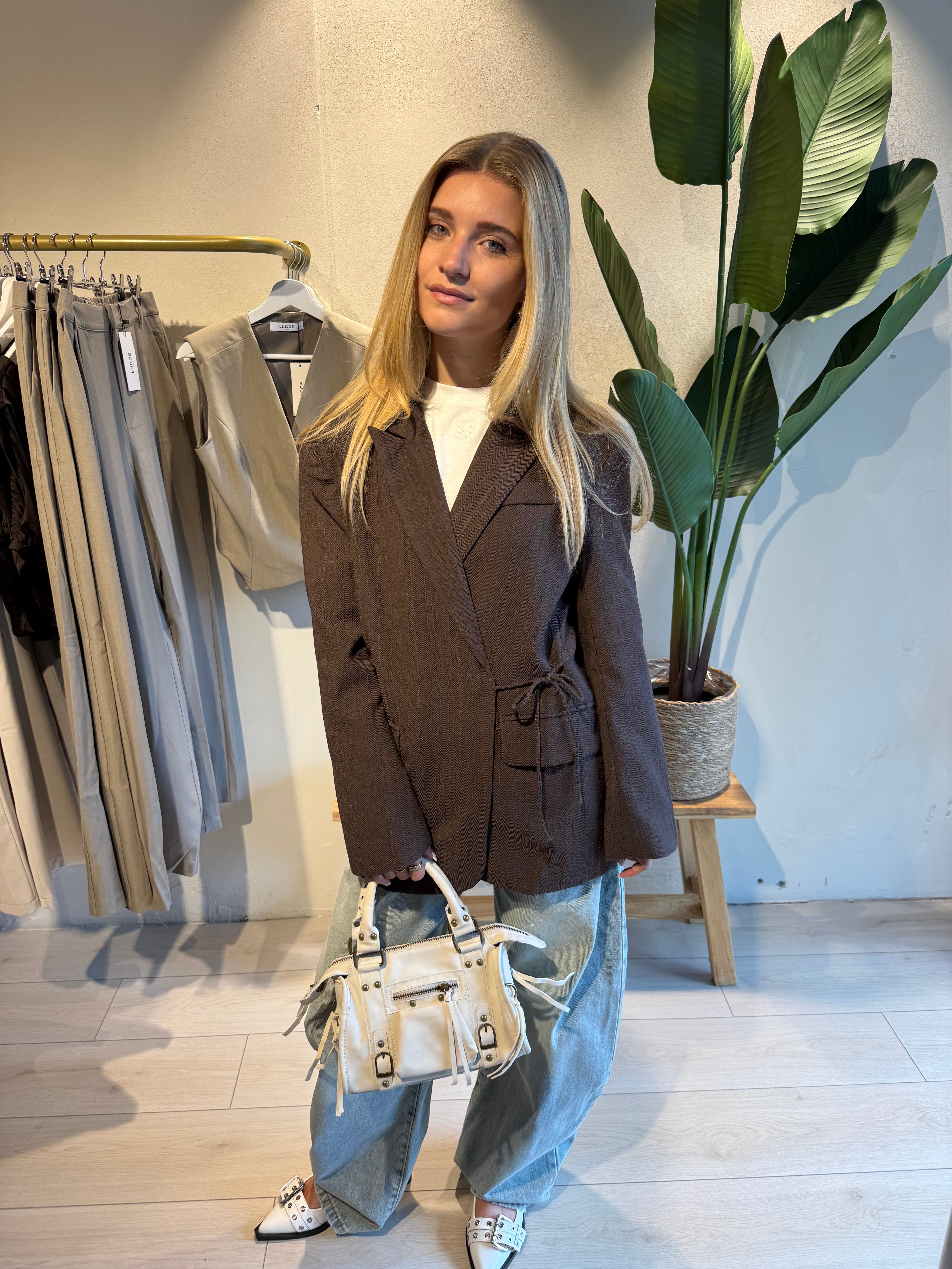 Leslie blazer